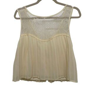 Tobi Sleeveless Top Womens M Pleated Sheer Lace Cream Cropped‎ Boho Blouse